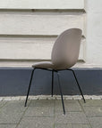 GUBI Beetle Dining Chair - Ausstellungsstück